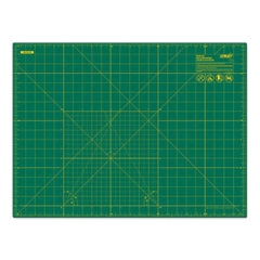 Tấm lót cắt bằng nhựa RM-SG - 63 x 47 cm (24″ x 18″)