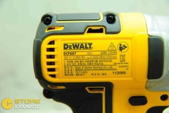 Máy Vặn Vít Pin Dewalt DCF887M2 | Không Chổi Than 18V - 4.0Ah Bảo Hành 3 Năm