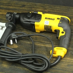 Máy khoan bê tông Dewalt D25133KA