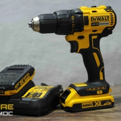 Máy khoan vặn vít pin Dewalt DCD777D2 18V