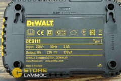 Sạc pin Flexvolt Dewalt DCB118-GB 18v-60vmax