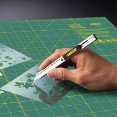Tấm lót cắt bằng nhựa CM-A3 - Kích thước: 45cm x 32cm x 2,0mm