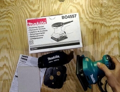 Máy chà nhám rung vuông Makita BO4557