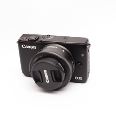 Combo Canon EOS M10 và Lens 22mm f2 Cũ - Bộ Máy Chụp Cafe, Dạo Phố Hoàn Hảo