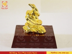 Tượng rắn đồng cuốn Kim Nguyên Bảo mạ vàng 6x4.5x7cm