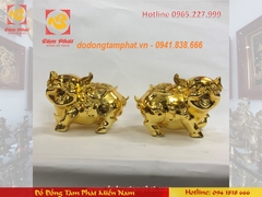 Cặp tượng heo phong thủy bằng đồng mạ vàng