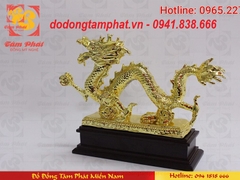 Tượng rồng cầm ngọc bằng đồng mạ vàng