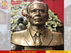 Các mẫu tượng truyền thần bằng đồng vàng kích thước khác nhau