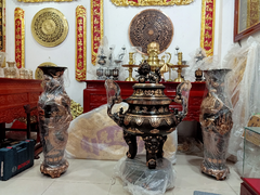 Đôi Lọ Lộc Bình bằng đồng đỏ phớt nỉ chạm Long Phụng cao 1m8 nặng 400kg