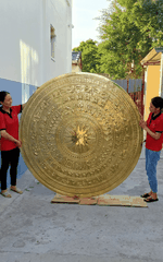 Mặt trống đồng vàng Đông Sơn, Ngọc Lũ D1.8m