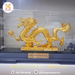 Tượng rồng cầm ngọc bằng đồng mạ vàng