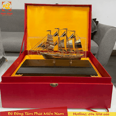 Mô hình thuyền buồm mạ vàng 24k - Thuận buồm xuôi gió HCM