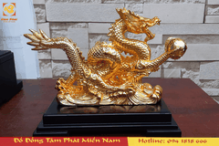 Tượng rồng bay bằng đồng mạ vàng