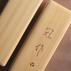 Hộp Phao Gỗ Quán Quân 60x11x4cm