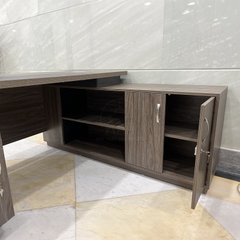 Bàn Giám Đốc MK040