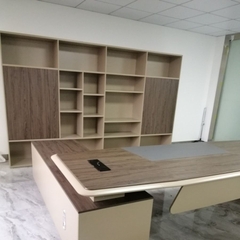 Tủ Giám Đốc TGD007
