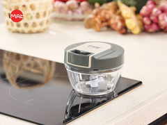 Cối xay tỏi ớt kéo tay cốc Tritan iMAT