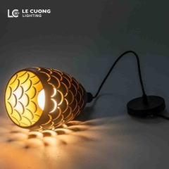 Đèn thả vảy cá