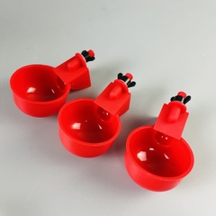 Cốc uống nước tự động gắn xô sơn cho gà vịt