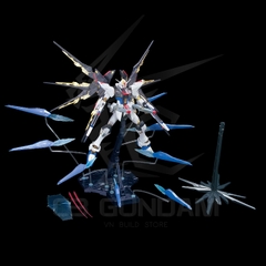 MG 1/100 ZGMF-X20A STRIKE FREEDOM GUNDAM FULL BURST MODE
