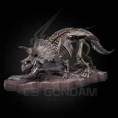 BANDAI 1/32 IMAGINARY SKELETON TRICERATOPS