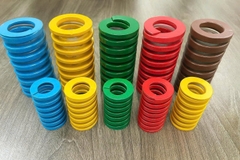 Lò xo khuôn màu lá TH