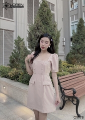 Đầm cổ vuông nút bọc hồng C1178