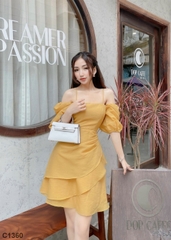 Đầm trễ vai ngọc trai vàng C1360