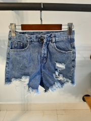 Quần jean short rách xanh B5021