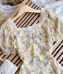 Đầm hoa nhún ngực vàng C1681