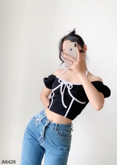 Áo croptop phồng tay đen A6426