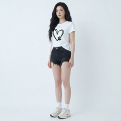 Áo thun nữ LOREN Regular tim A21096