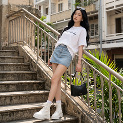 Áo thun nữ LOREN chữ Gust sunday trắng A2744