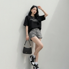 Áo thun nữ LOREN chữ in đen A2751