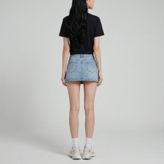 Áo thun nữ LOREN in chữ Bad Decision đen A2773