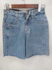 Quần jean ngố sọc tua xanh B5200