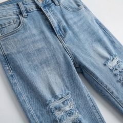 Quần jean skinny LOREN rách xanh B5068