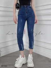 Quần jean nữ skinny LOREN lửng wash lai B51050