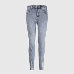 Quần jean nữ skinny LOREN lửng wash lai B51050