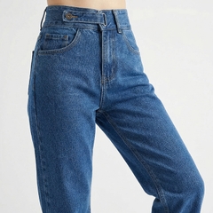 Quần jean baggy nữ LOREN nút kiểu B51114