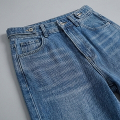 Quần jean ống rộng LOREN trơn xanh B5422
