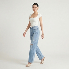 Quần jean ống rộng LOREN rách gối xanh B5431