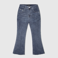 Quần jean nữ LOREN ống bas B5989