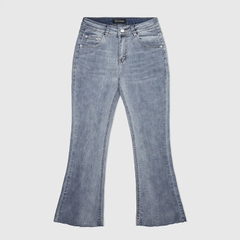 Quần jean nữ LOREN ống bas B5989