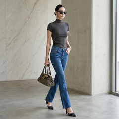 Quần jean nữ LOREN ống bas B5989