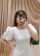 Đầm cổ tròn trắng C1363