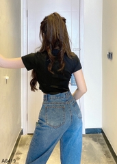 Áo croptop gài nút cổ trụ đen A6419