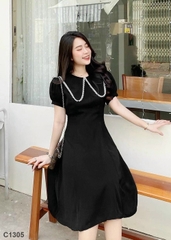 Đầm có viền đen C1305