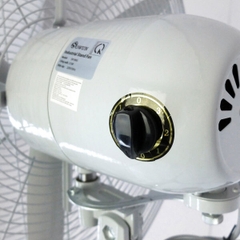 Quạt  cây công nghiệp Sowun SW896S 3 cánh 215W màu đen