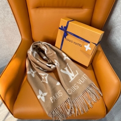LOUIV Scarf